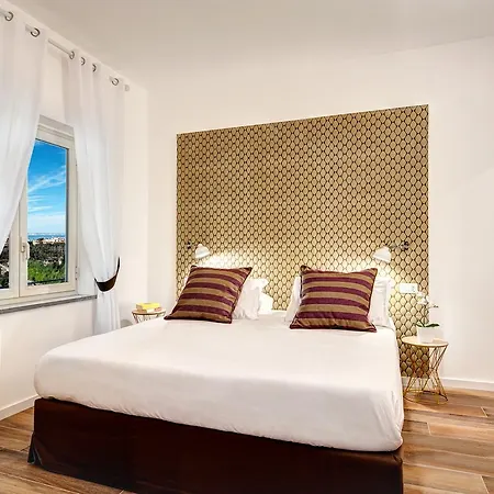 Apartment Caruso 6 By Villasandco Rentalsorrento