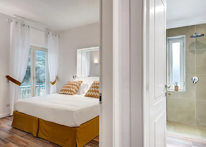 Caruso 6 By Villasandco Rentalsorrento * Sorrent